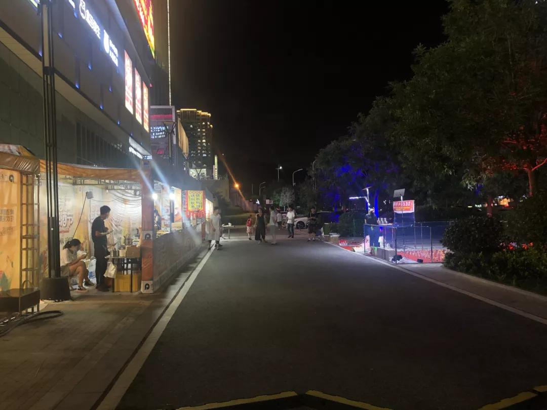 青岛保利广场现状,保利虚假宣传