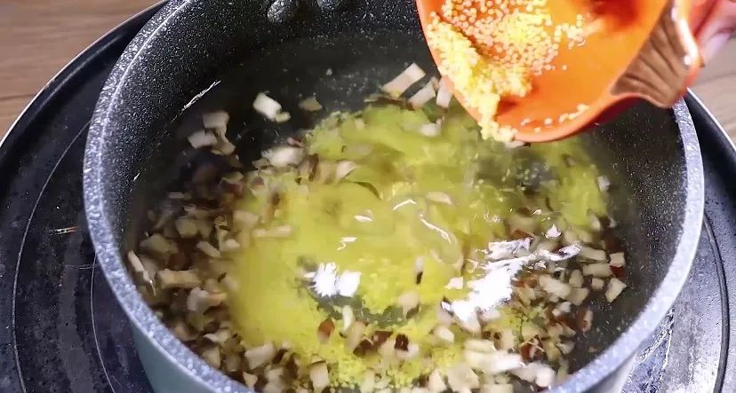 小米粥的8种做法宝宝辅食,小米粥怎么熬才好喝宝宝辅食