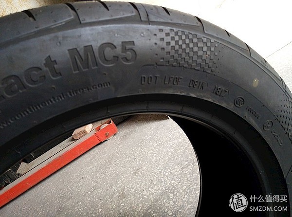 途虎养车换轮胎第二条是半价吗,途虎养车换轮胎后旧胎能带走吗