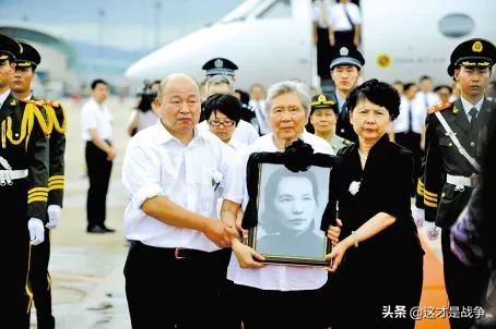 什么事让一个出身名门的白富美甘愿冒如此风险？