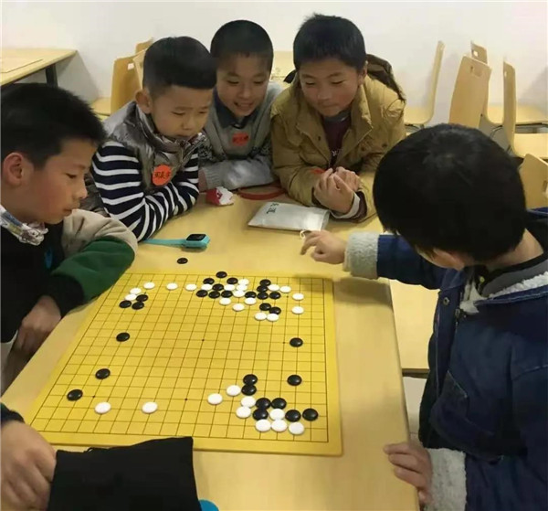 病床上的神奇围棋老师：心中有棋，人生便有了风景