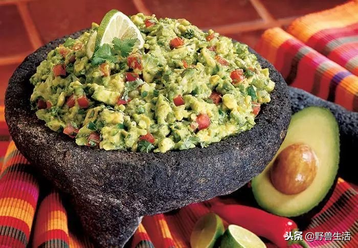 牛油果是真有营养还是虚假宣传,被捧上天却毫无作用的食物