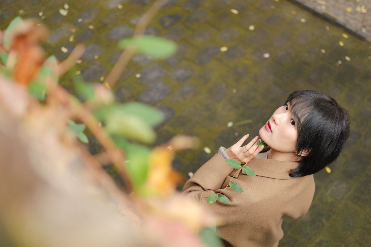 佳能eosm2值得买吗,佳能发布eosm200入门级无反相机