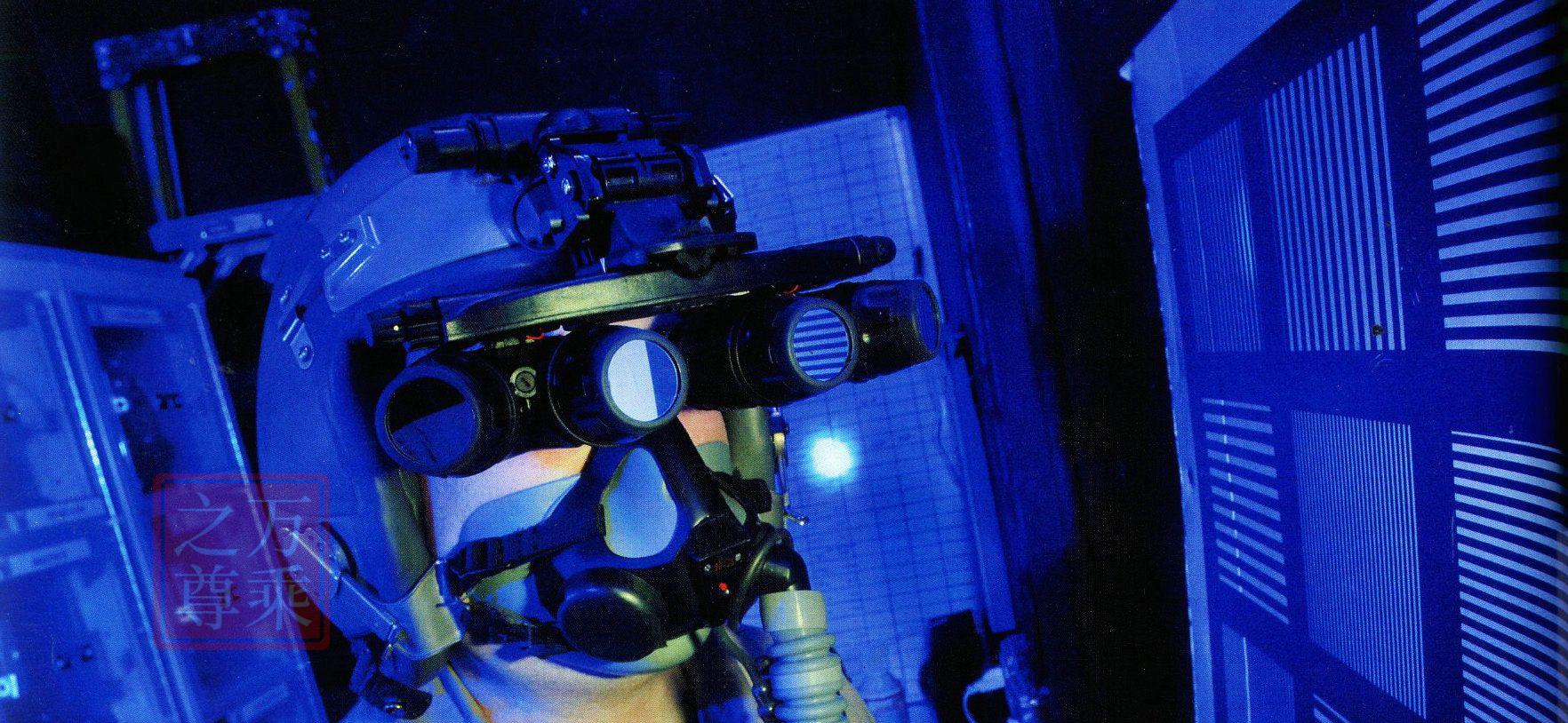 第四代单兵夜视镜,中国1代单兵夜视眼镜