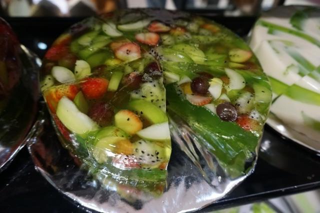 越南美女带妹子出游,越南美女旅游团