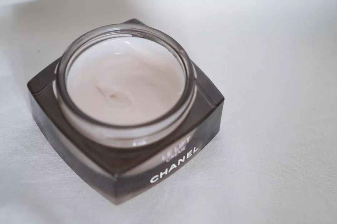 百元以内面霜推荐30岁用,十大平价又好用的面霜