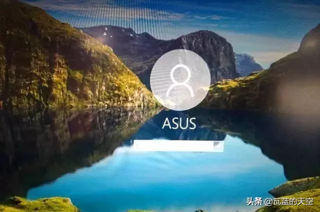 电脑输入密码后进入不了桌面黑屏,笔记本电脑输入密码后进不去桌面