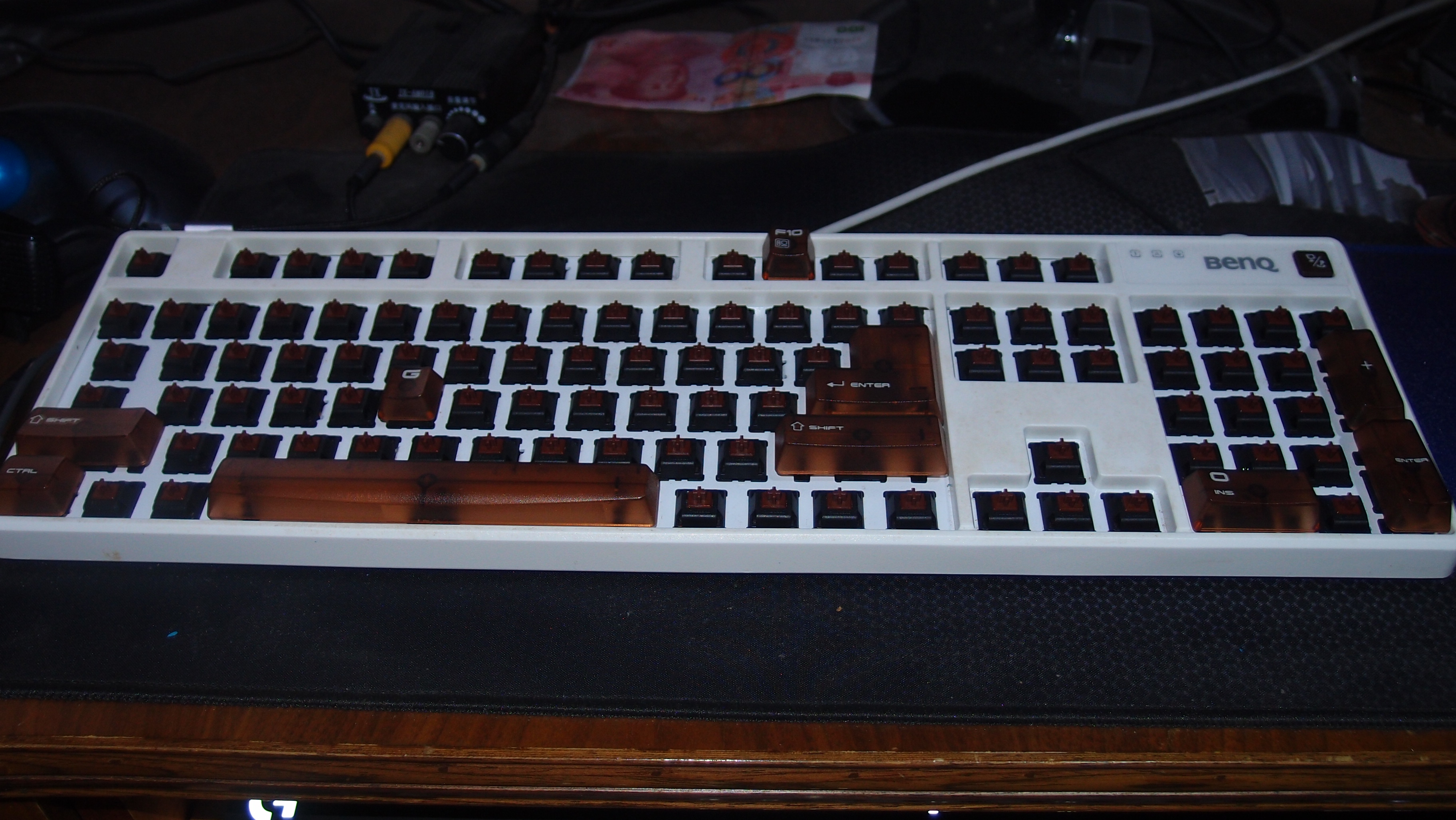 电脑键盘太脏教您一招清洁键盘,机械键盘清洗方法小妙招图解