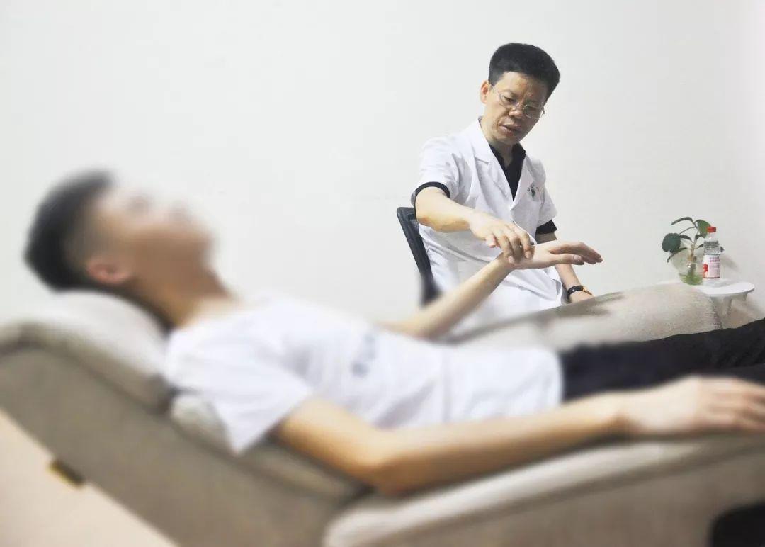 催眠治疗不是骗术，但如果你不了解这些知识，很可能被忽悠