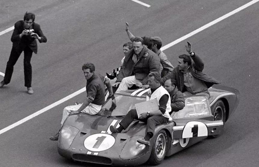 谢尔比gte跟野马有什么区别,野马2020款谢尔比gte