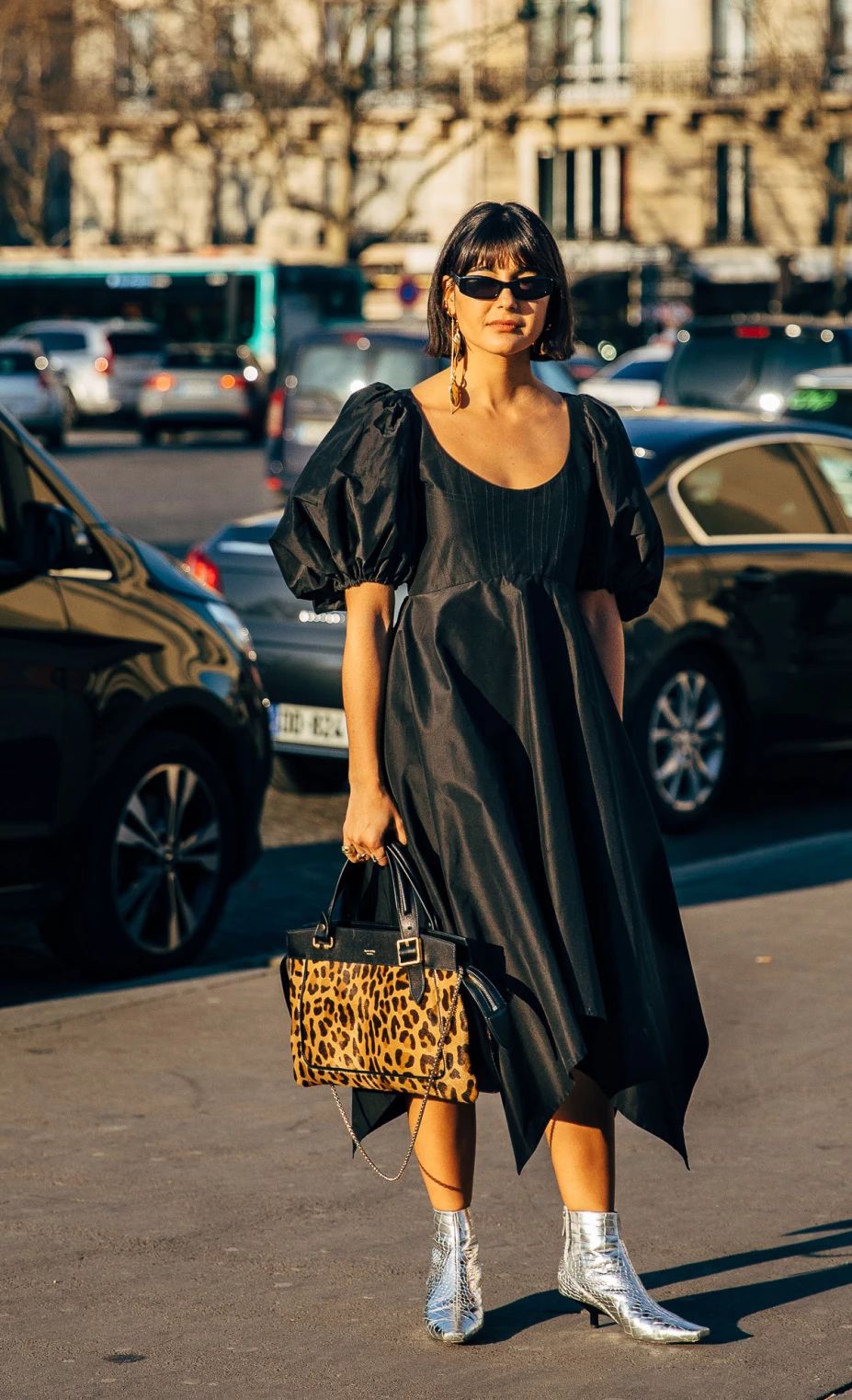 看见今年秋冬必入的第一双靴子，我方了……