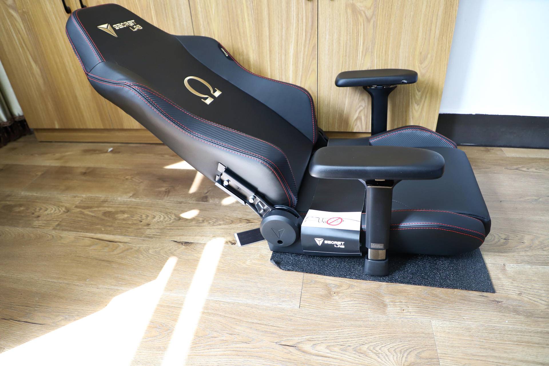 secretlab电竞椅怎么买,不玩游戏要不要买电竞屏