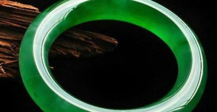 二十周年结婚纪念日送什么礼物,20周年结婚纪念日送老婆什么礼物