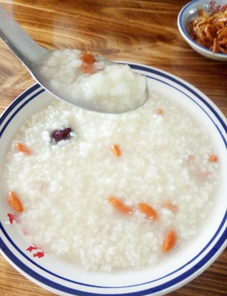 煮粥技巧大公开百年粥店煮粥方法,最简单的煮粥方法