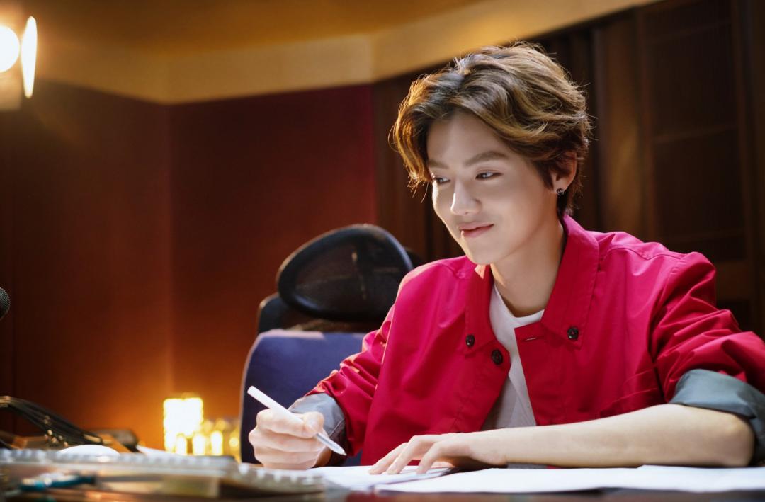 鹿晗有多朴实,娱乐圈最爷们儿的男人鹿晗