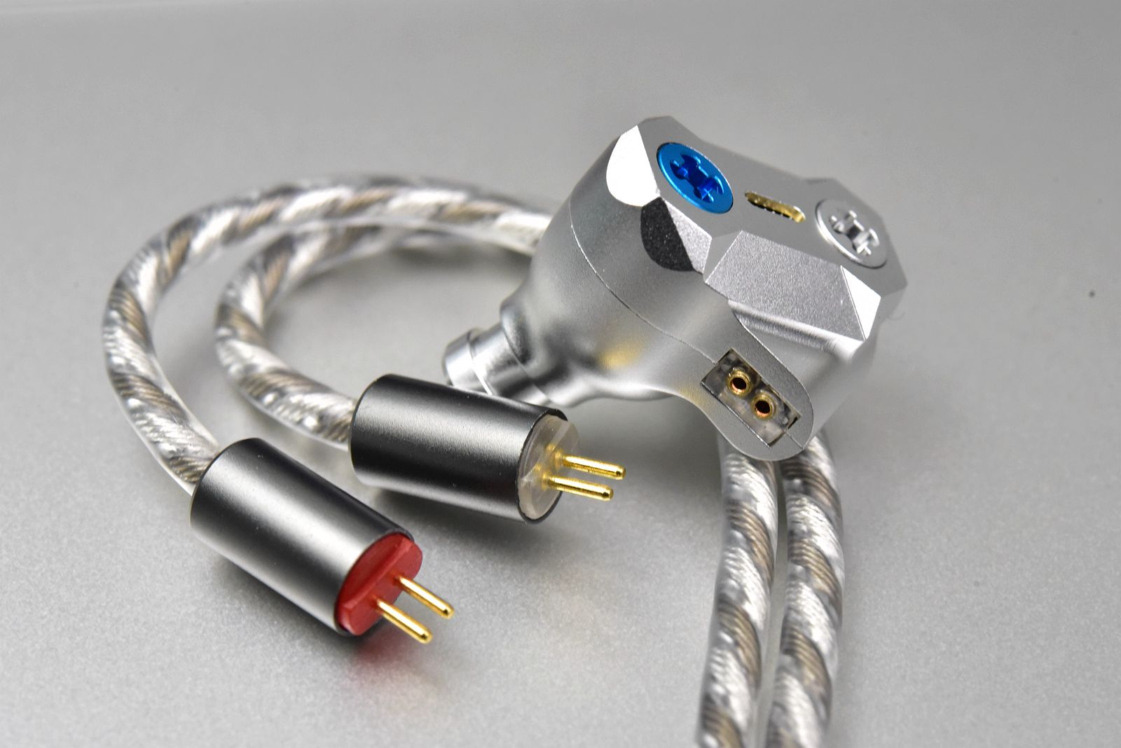 静电耳机平民,200元内音质最好的静电耳机