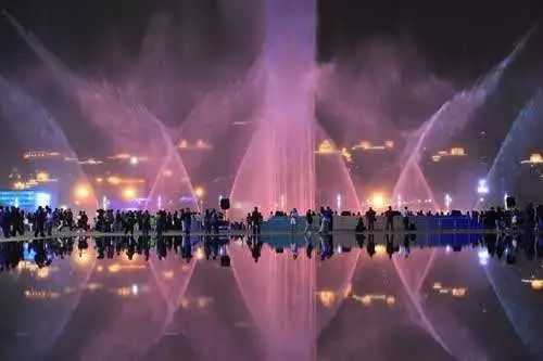 上海地铁附近景点推荐,上海地铁15号线沿线有哪些景点