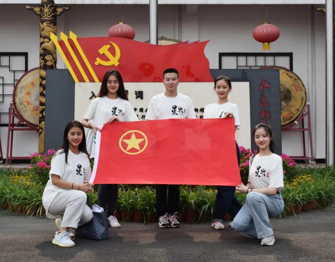 南体健美操的直播间,南体直播回放春晚