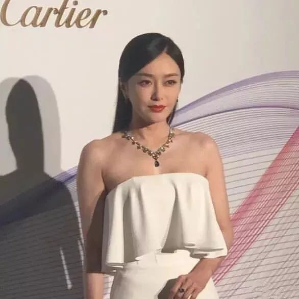 秦岚脸部垮了没有,秦岚真实脸部状态