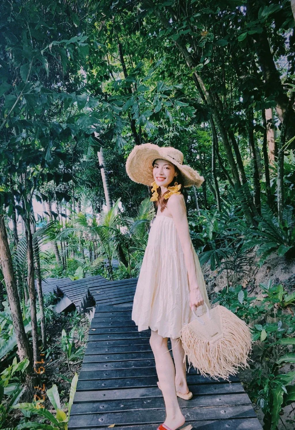 戴上口罩超好看的小姐姐,戴上口罩的小仙女