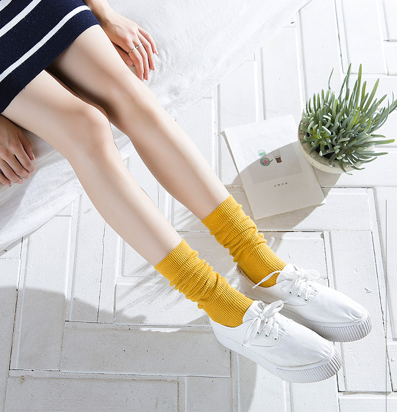 长筒袜女秋冬堆堆袜流行 (长筒袜女纯色堆堆袜秋冬)