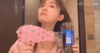 他大概是娱乐圈唯一靠小红书翻身的女明星