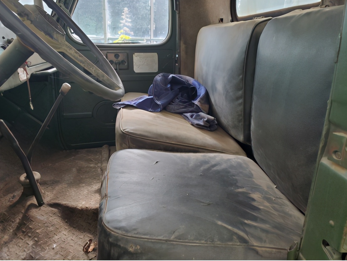 一汽解放ca10,解放ca10汽车是哪年出厂的