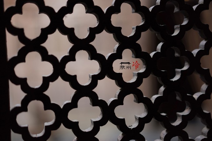 「徽州冷」宏村秋深晴少,友谊地久天