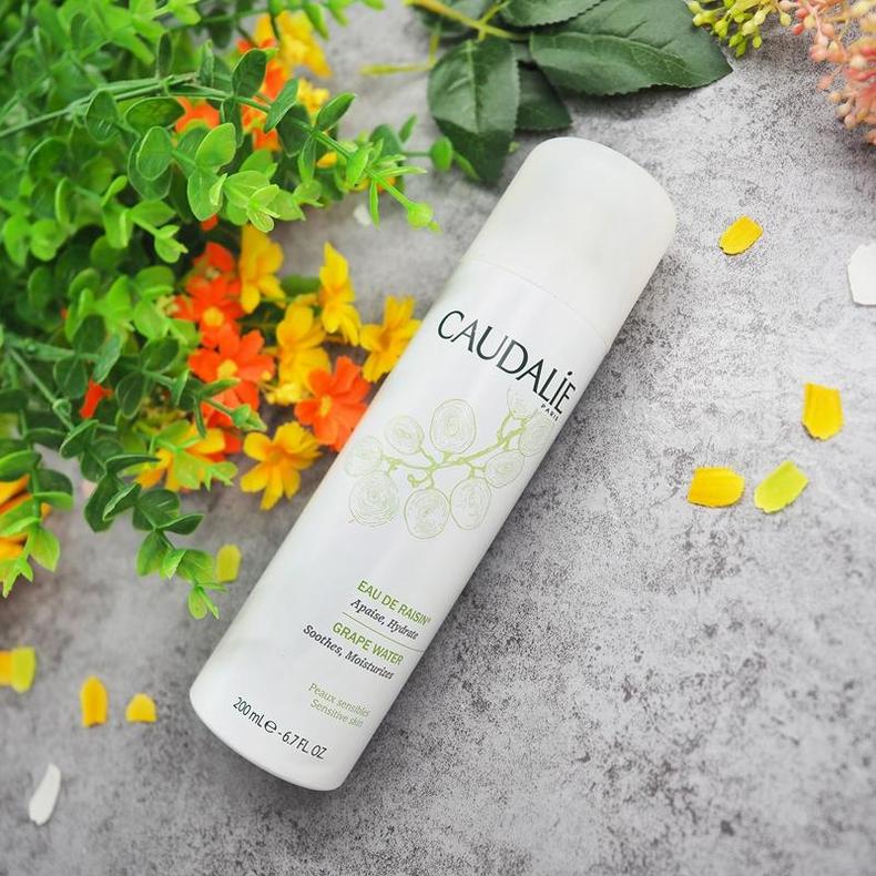 雅漾喷雾跟理肤泉喷雾哪个好用 (雅漾和理肤泉喷雾哪个更适合干皮)