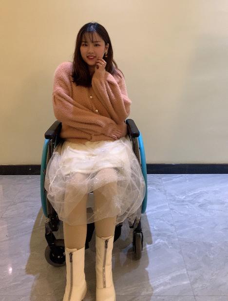 18岁妙龄少女车祸高位截瘫,车祸高位截瘫奇迹存活19年