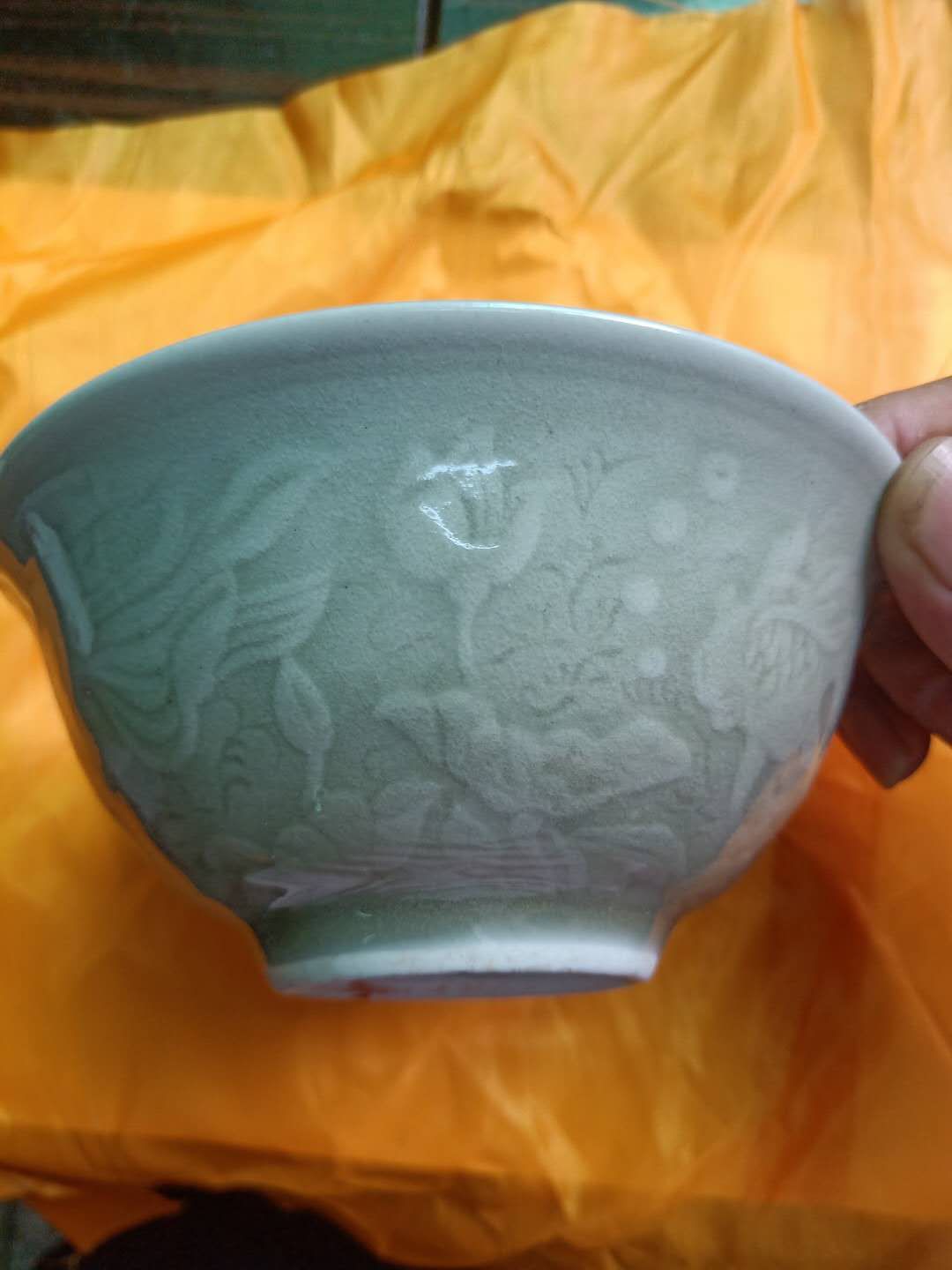 清明天青釉花口碗,精品推荐天青釉暗花碗