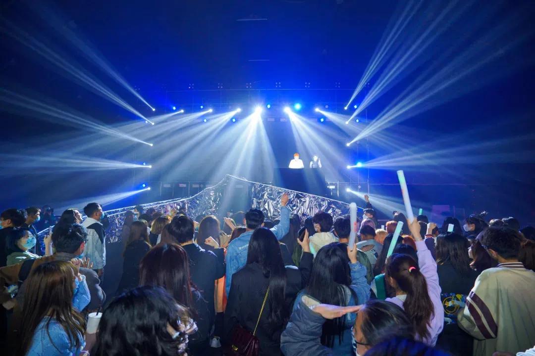 《五一青岛游攻略》.doc！快乐“青”球在这里，现在就出发！