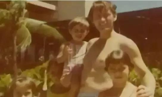 戴15块钱的手表,戴15美元手表