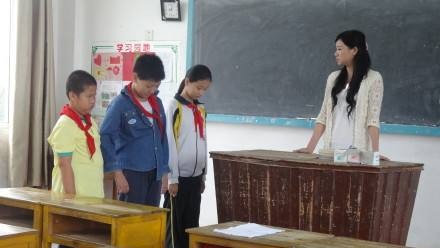 受到老师的批评应该怎么回复,受到老师批评如何形容