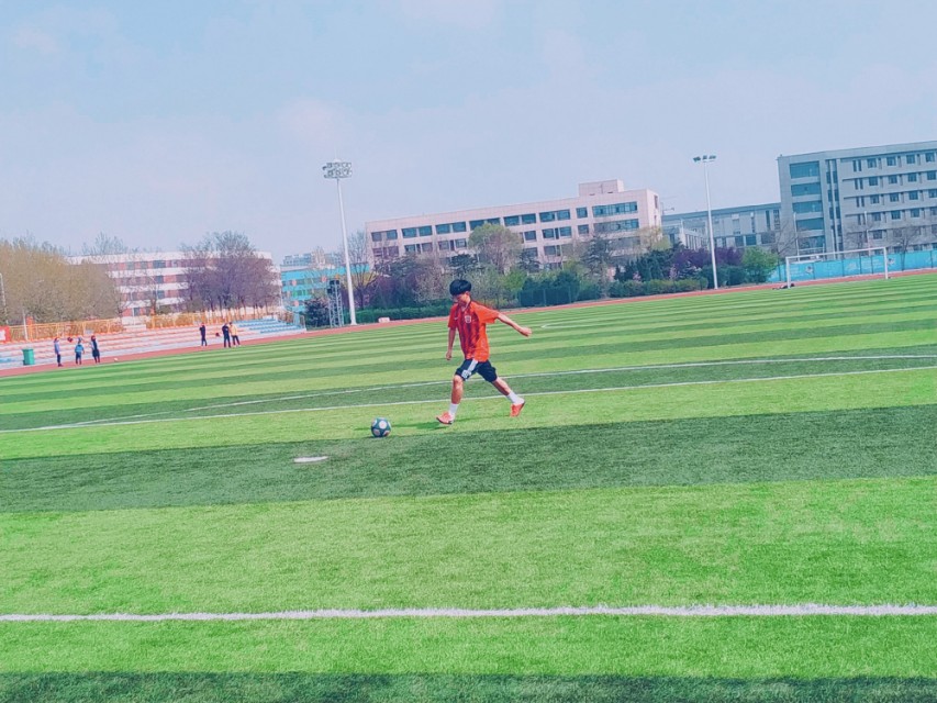 学足球有捷径走吗,要学足球该从何练起