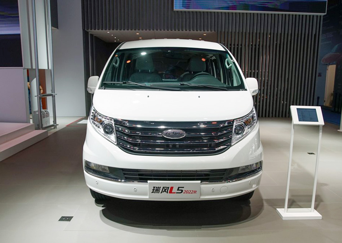 江淮新款大7座MPV,瑞风L5实车亮相,轴距超3米,搭载2.0T动力