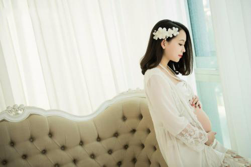 孕期腹痛别慌这些是正常的,孕妈咪在孕期要小心这几种情况