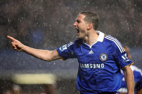 他是迫使国际足联创设VAR的男人，从“铁锤帮”叛逃“蓝军”