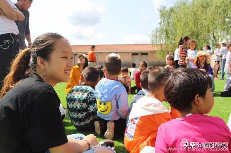 宁波诺丁汉大学闫孟小学,闫孟小学足球场