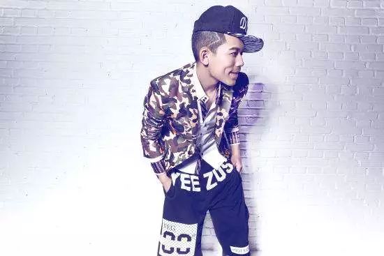 18年中国新说唱魔王踢馆苏醒,苏醒17年新说唱