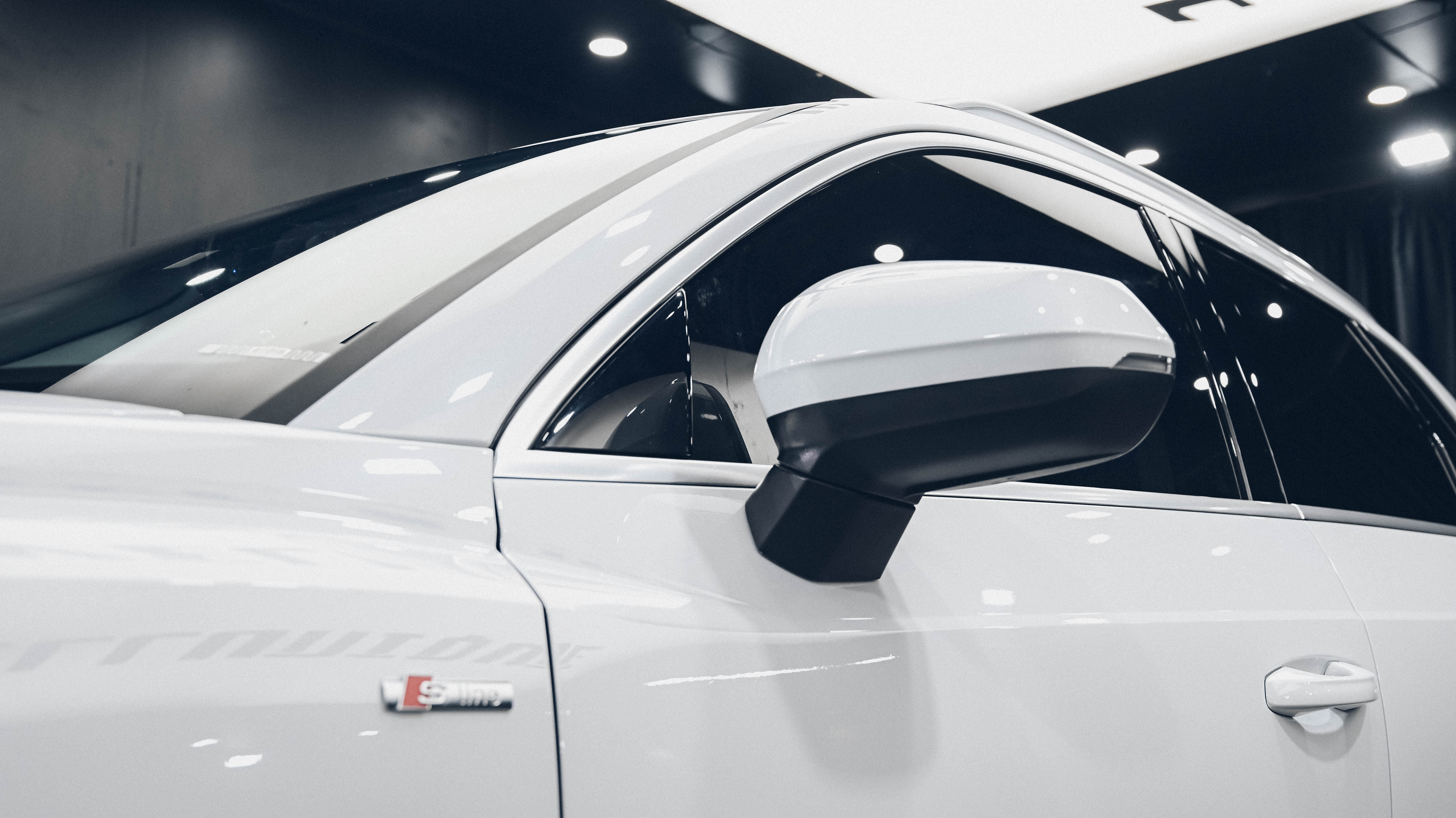 奥迪q3隐形车衣价格2014年,奥迪q3贴xpel隐形车衣多少钱