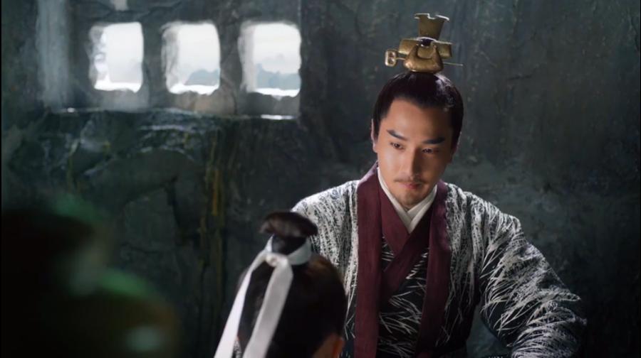 三生三世白浅喜欢红色,白浅在墨渊面前说墨渊像小白