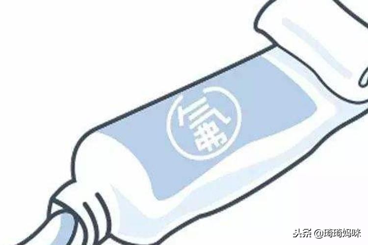 孕妈使用牙膏有讲究，这两种牙膏会影响孕妈和胎宝宝的健康