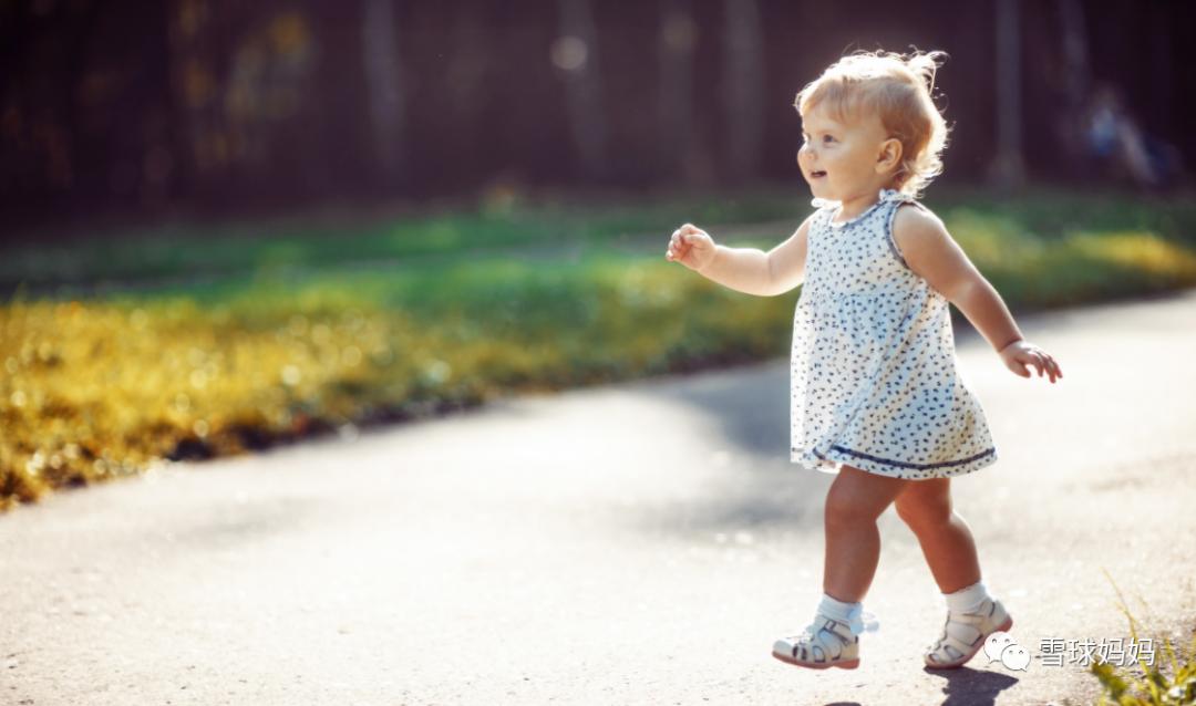 学步鞋机能鞋第一双,婴儿学步鞋怎么选棉底还是硬底