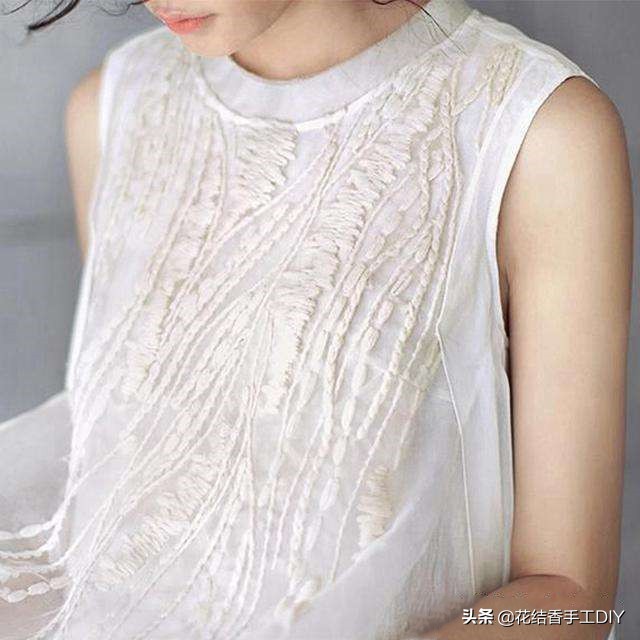 白色真丝衣服发黄怎么办,真丝白色衣服发黄怎么洗白