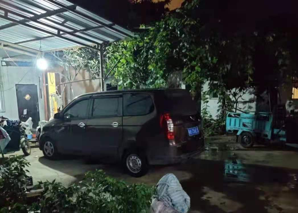 油耗子被人抓住,大庆油耗子被抓现场