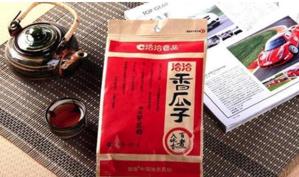 他靠卖小吃摊成了亿万富翁,靠卖干果炒货起家的富豪