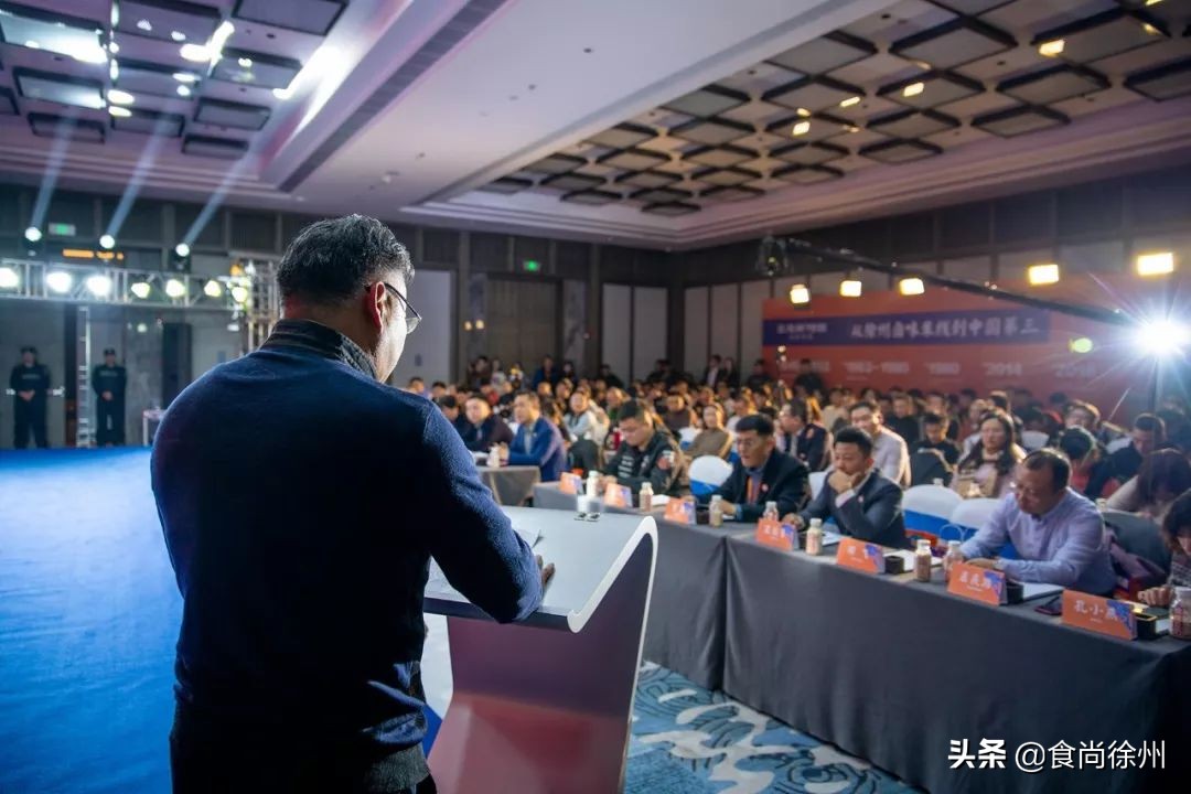 徐州云龙湖阿喆米线排队现场,云龙湖阿喆米线万象汇还开吗