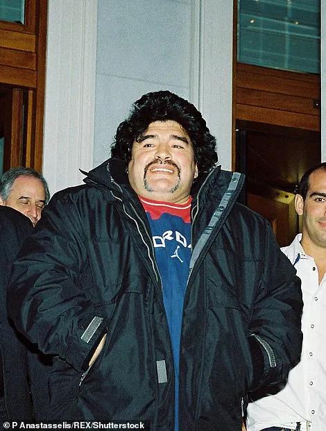 解密足球神话马拉多纳,贫民窟传奇球星