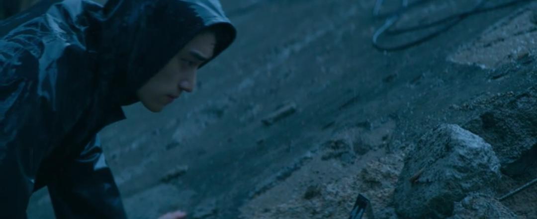 今年最敢拍的院线片，男二号加戏11分钟，《扫黑》居然能过审？